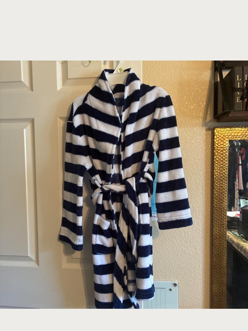 Cat & Jack Navy and White Striped Plush Robe